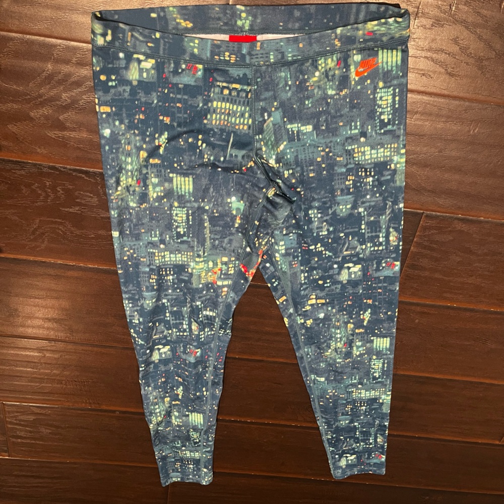 Nike fleece leggings